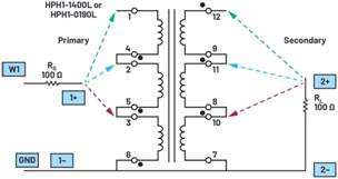   材料  ? ADALM2000主動學習模塊 ? 無焊試驗板和跳線套件 ? 一臺HPH1-1400L 6繞組變壓器 ? 一臺HPH1-0190L 6繞組變壓器 ? 兩個100 Ω電阻  說明  在無焊試驗板上構建圖2所示的電路。需要使用此設置來測量初級/次級匝數比為1:1的三種不同配置下，兩個變壓器型號各自的頻率響應。兩個紅色箭頭表示在初級和次級使用同一個線圈的配置中連接源電阻和負載電阻的位置。藍色箭頭對應的是在初級和次級使用兩個串聯線圈的配置。綠色箭頭對應的是在初級和次級使用三個串聯線圈的配置。