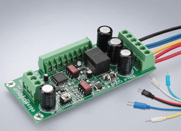 步進電機驅動器技術演進：從基礎驅動到智能閉環控制